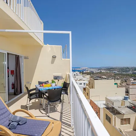 Apartment Summer Breeze With Terrace With Panoramic Views - By Getawaysmalta