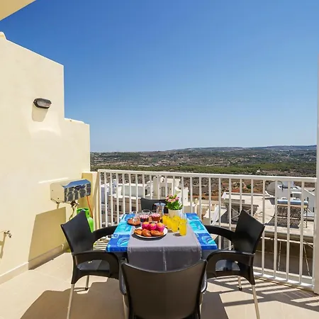 Apartment Summer Breeze With Terrace With Panoramic Views - By Getawaysmalta