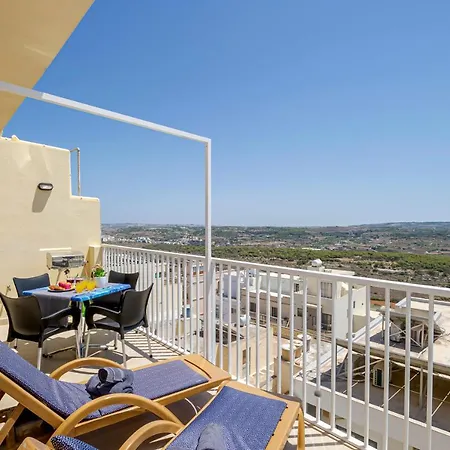 Summer Breeze With Terrace With Panoramic Views - By Getawaysmalta Apartament