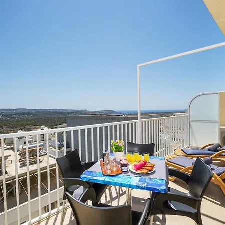 Summer Breeze With Terrace With Panoramic Views - By Getawaysmalta * Mellieha